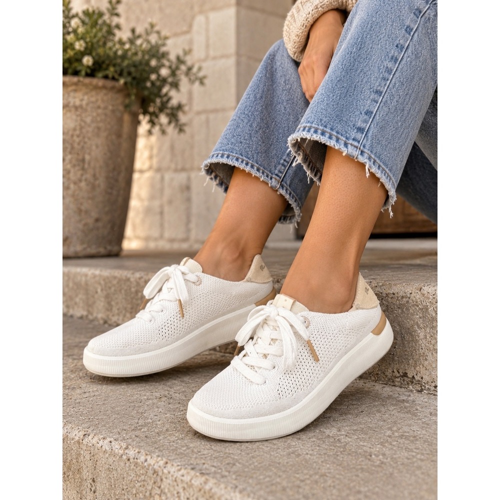 Reef Neptune Women's White Knit Sneakers Lace Up Casual Comfort Shoes Size 6
